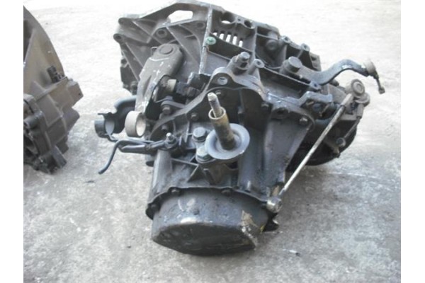 Recambio de caja cambios manual para citroen xantia berlina 1.9 turbo d referencia OEM IAM XUD9BSD 20CL68 