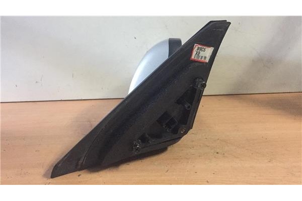 Recambio de retrovisor electrico derecho para kia sephia ii 1.5 ls referencia OEM IAM E4012151  