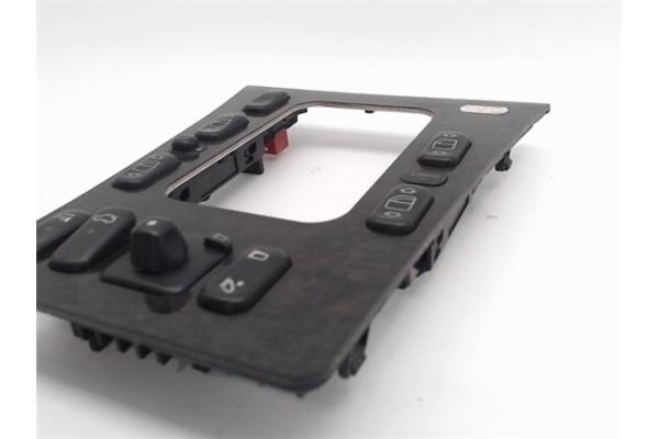 Recambio de embellecedor consola central para mercedes-benz clase e (bm 210) berlina referencia OEM IAM   