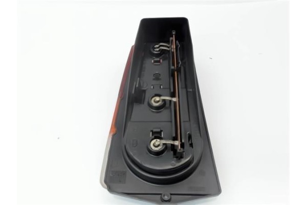 Recambio de piloto trasero derecho para seat panda (141a) 0.9 referencia OEM IAM   