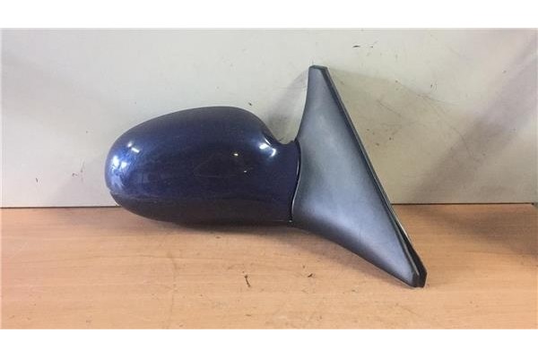 Recambio de retrovisor electrico derecho para kia sephia 1.6 gtx referencia OEM IAM E13010133  