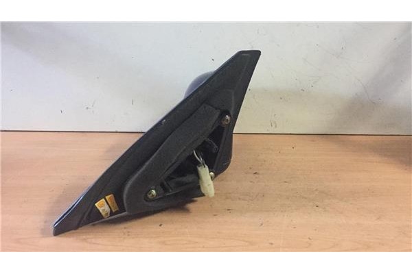 Recambio de retrovisor electrico derecho para kia sephia 1.6 gtx referencia OEM IAM E13010133  