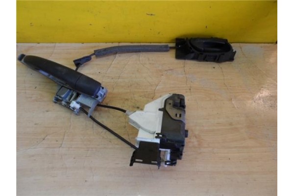 Recambio de cierre electromagnetico delantero derecho para peugeot partner tepee 1.6 hdi referencia OEM IAM 0543500437 828405 