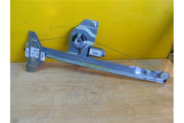 Recambio de mecanismo elevalunas delantero derecho para peugeot partner tepee 1.6 hdi referencia OEM IAM 402104B  