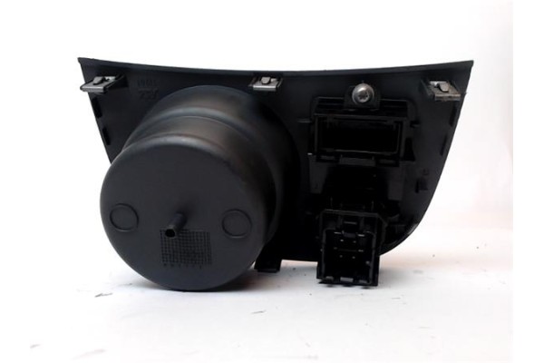Recambio de interruptor luces emergencia para seat leon (1p1) 1.9 tdi referencia OEM IAM 1P1858331  