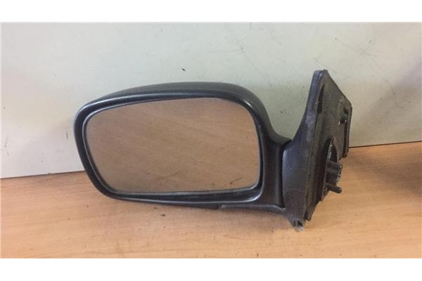 Recambio de retrovisor electrico izquierdo para kia carens (rs) 1.8 ls monovolumen referencia OEM IAM E4012124  