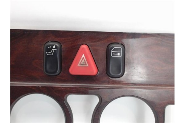 Recambio de interruptor luces emergencia para mercedes-benz clase c (bm 202) berlina referencia OEM IAM   