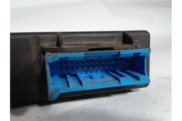 Recambio de centralita luces para opel calibra 2.0 básico referencia OEM IAM 90339251 410218001004 