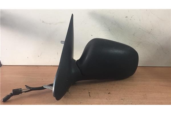 Recambio de retrovisor izquierdo para citroen xsara berlina 1.4i vivace referencia OEM IAM E30157570  