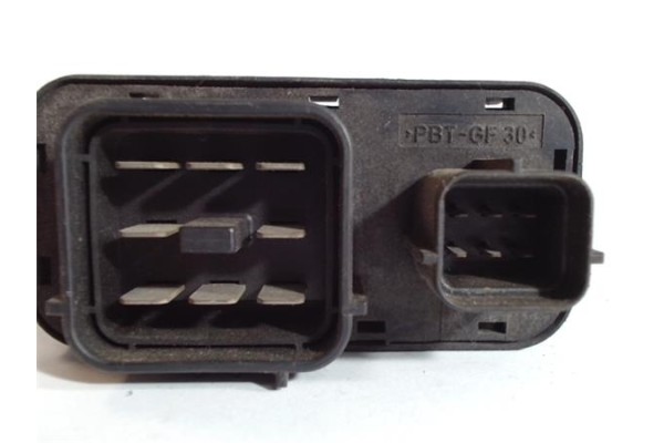 Recambio de caja precalentamiento para rover rover 200 (rf) 2.0 220 sd (5-ptas.) referencia OEM IAM YWB100970  