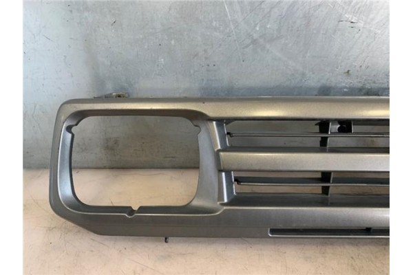 Recambio de rejilla paragolpes delantero para daihatsu wildcat/rocky (f75) 2.8 td referencia OEM IAM 5311187630  