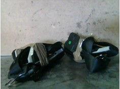 Recambio de juego cinturones delantero para opel zafira a 2.0 di 16v referencia OEM IAM 90560635 24417108 