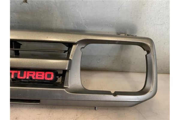 Recambio de rejilla paragolpes delantero para daihatsu wildcat/rocky (f75) 2.8 td referencia OEM IAM 5311187630  