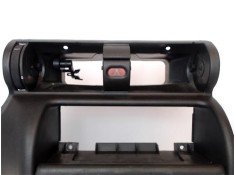 Recambio de embellecedor consola central para opel astra f berlina 1.6 i referencia OEM IAM 90450435LHD  