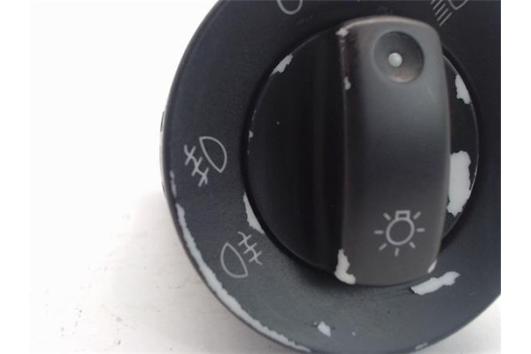 Recambio de mando de luces para audi a4 berlina (8e) referencia OEM IAM (8E094153101K)  