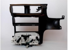 Recambio de embellecedor consola central para opel astra f berlina 1.6 i referencia OEM IAM 90450435LHD  