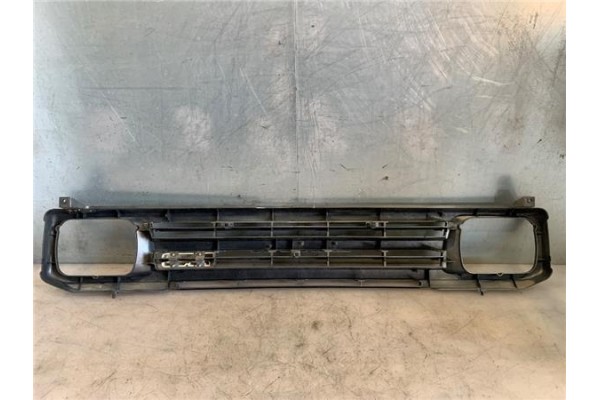 Recambio de rejilla paragolpes delantero para daihatsu wildcat/rocky (f75) 2.8 td referencia OEM IAM 5311187630  