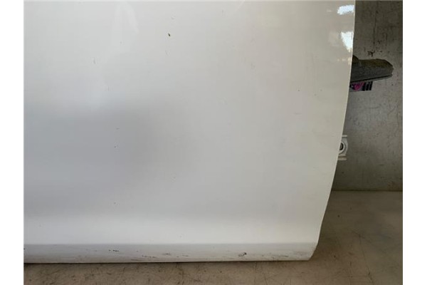 Recambio de puerta delantero derecha para opel astra j 1.6 referencia OEM IAM 124080  