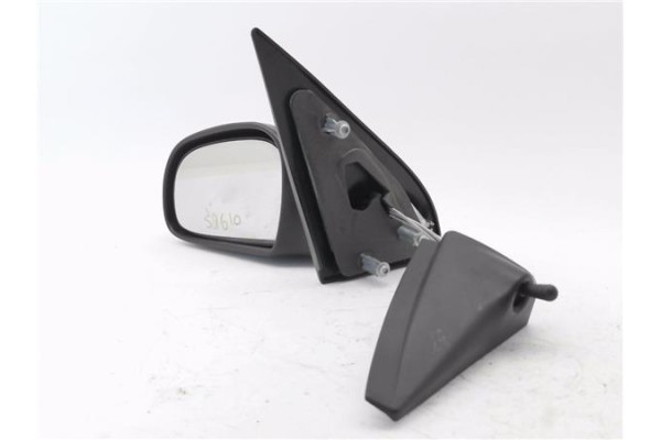 Recambio de retrovisor izquierdo para citroen saxo 1.6 vts 16v referencia OEM IAM E4023284  