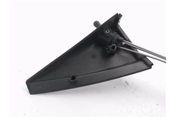 Recambio de retrovisor izquierdo para citroen saxo 1.6 vts 16v referencia OEM IAM E4023284  