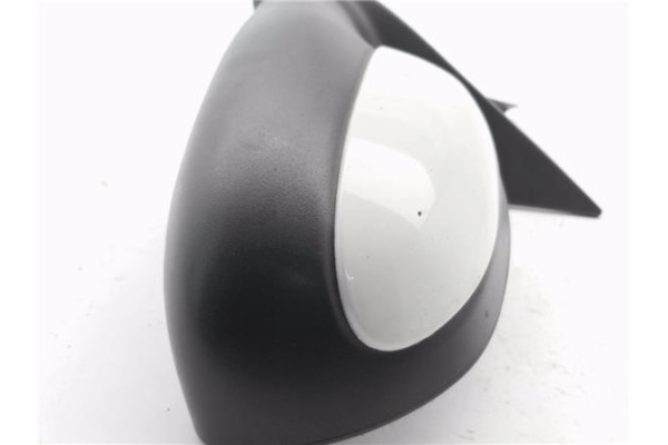 Recambio de retrovisor izquierdo para citroen saxo 1.6 vts 16v referencia OEM IAM E4023284  