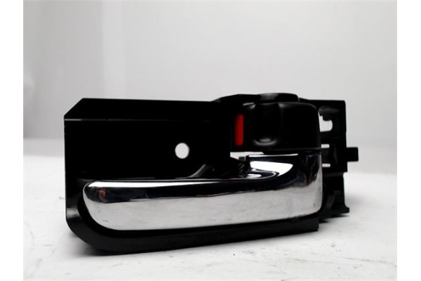 Recambio de manilla int. puerta delantero derecha para toyota corolla (e12) 2.0 d-4d referencia OEM IAM   