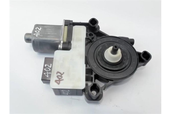 Recambio de motor elevalunas trasero derecho para volkswagen golf vii berlina (bq1/be2) referencia OEM IAM 5Q0959812  