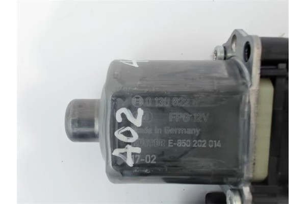 Recambio de motor elevalunas trasero derecho para volkswagen golf vii berlina (bq1/be2) referencia OEM IAM 5Q0959812  