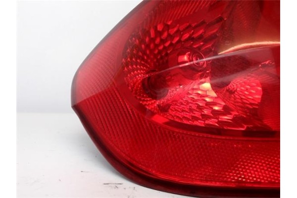 Recambio de piloto trasero izquierdo para hyundai getz (tb) 1.5 crdi referencia OEM IAM 924011C5XX  