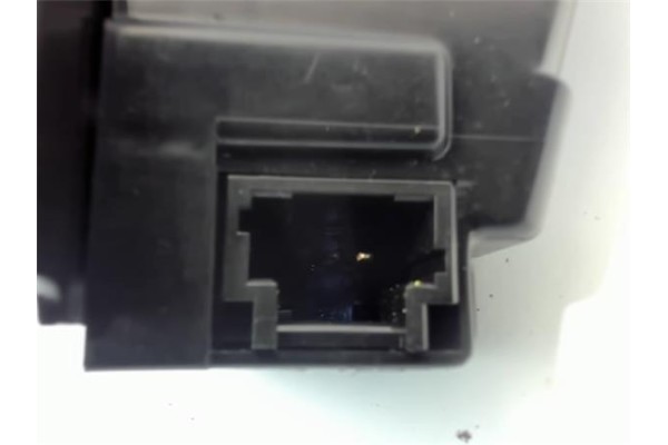 Recambio de cierre electromagnetico porton para citroen c4 picasso 2.0 hdi referencia OEM IAM 9660403680 04J070004238 