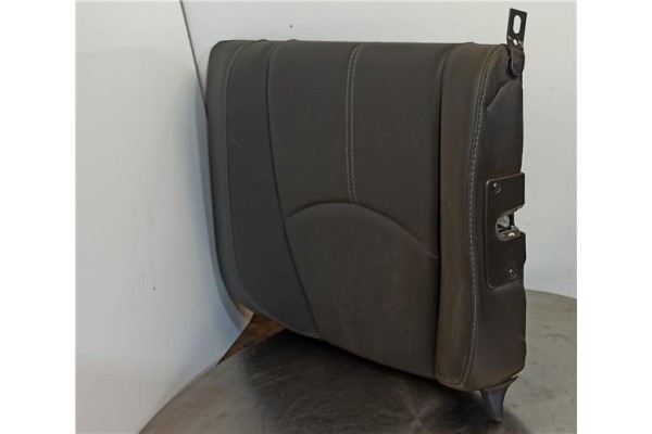 Recambio de asientos traseros para porsche 911 (tipo 997) 3.8 carrera 4 s cabrio referencia OEM IAM 99752116101FLC 99752201106 