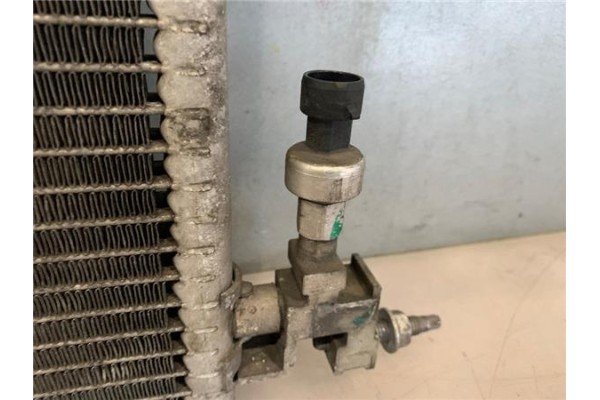 Recambio de radiador aire acondicionado para opel astra j 1.6 referencia OEM IAM 13267648  