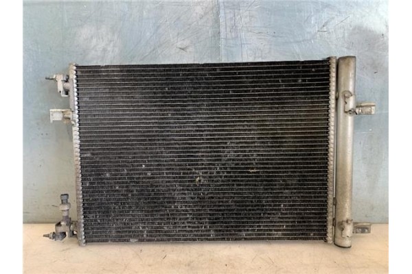 Recambio de radiador aire acondicionado para opel astra j 1.6 referencia OEM IAM 13267648  