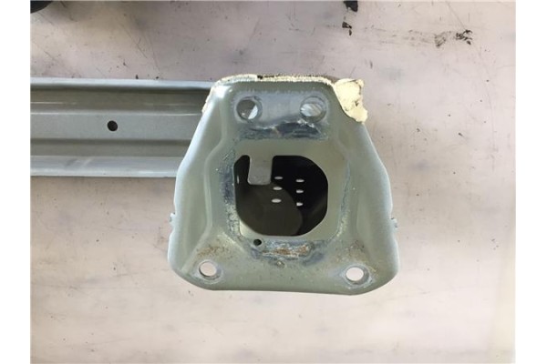Recambio de refuerzo paragolpes para toyota c-hr (x10) 2.0 hibrido referencia OEM IAM 52023F4010 TY7001672 