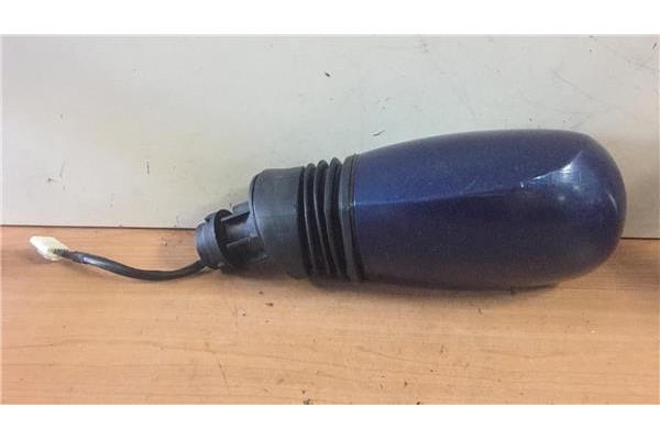 Recambio de retrovisor electrico izquierdo para fiat ii punto (188) berlina 1.2 16v go! referencia OEM IAM E9014327  