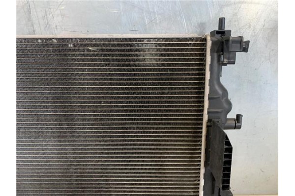 Recambio de radiador agua para opel astra j 1.6 referencia OEM IAM 1300299 39074662 