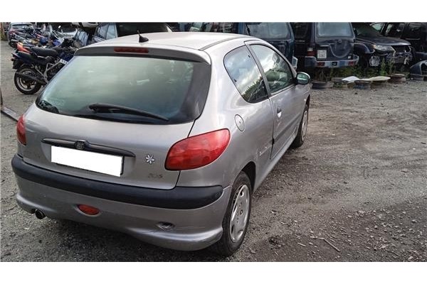 peugeot 206 del año 2001