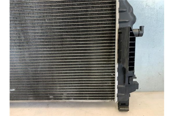 Recambio de radiador agua para opel astra j 1.6 referencia OEM IAM 1300299 39074662 