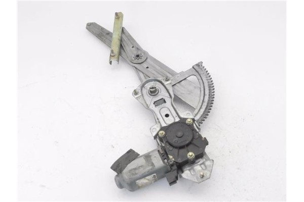 Recambio de elevalunas electrico delantero derecho para peugeot 205 ii (20a/c) 1.8 diesel referencia OEM IAM 660235  