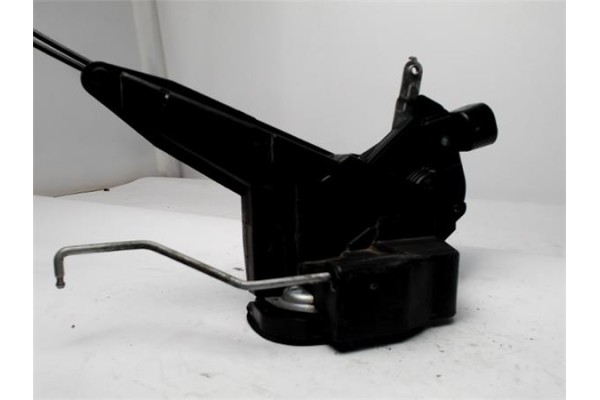 Recambio de cerradura puerta delantero derecha para toyota corolla (e12) 2.0 d-4d referencia OEM IAM   