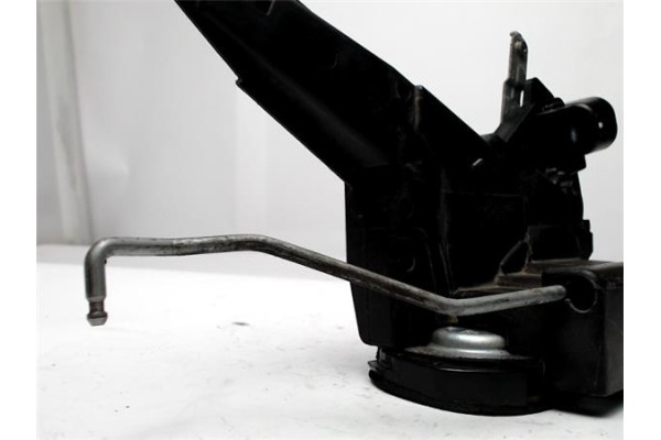 Recambio de cerradura puerta delantero derecha para toyota corolla (e12) 2.0 d-4d referencia OEM IAM   