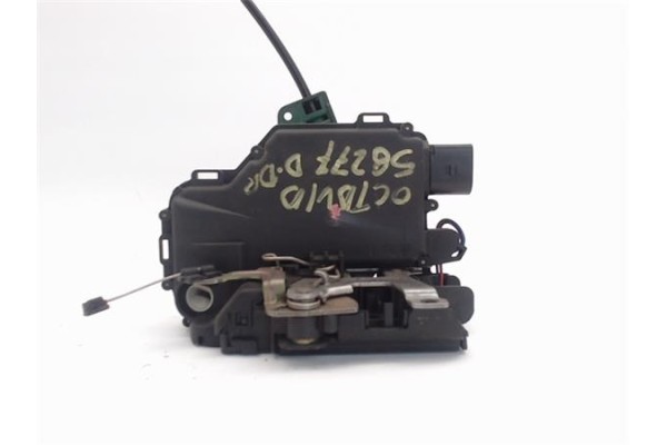 Recambio de cerradura puerta delantero derecha para skoda octavia berlina (1u2) 1.9 tdi glx referencia OEM IAM 3B1837015A 100019
