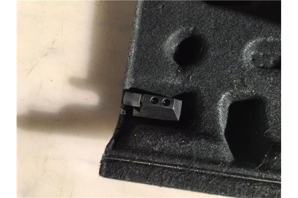 Recambio de bandeja trasero para volkswagen golf v (1k1) 1.9 tdi referencia OEM IAM 1K6867769EHH2  