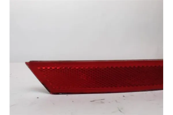 Recambio de reflectante paragolpes trasero para seat leon (1p1) 1.9 tdi referencia OEM IAM 1P0945106B  