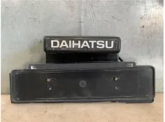 Recambio de matricula trasero para daihatsu wildcat/rocky (f75) 2.8 td referencia OEM IAM 7634355133  