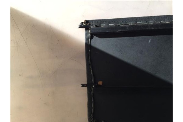 Recambio de bandeja trasero para suzuki alto (sh410/ef) 1.0 basis referencia OEM IAM 87410M70F106GL  