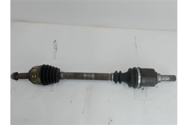 Recambio de palier delantero izquierdo para nissan x-trail (t30) 2.5 4x4 referencia OEM IAM 8200330413  