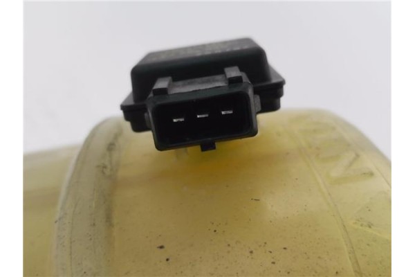 Recambio de botella expansion para citroen xsara picasso 2.0 hdi referencia OEM IAM 9646902580   Recambio de botella expansion para citroen xsara picasso 2.0 hdi referencia OEM IAM 9646902580