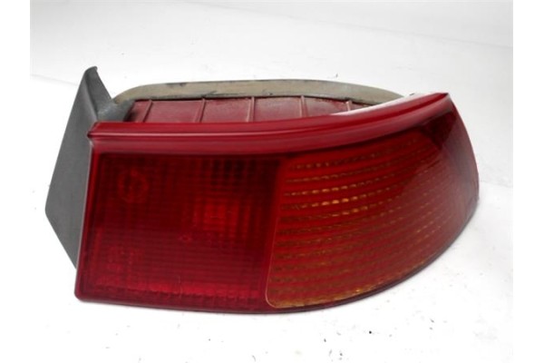 Recambio de piloto trasero derecho para alfa romeo alfa 145 1.6 t.spark referencia OEM IAM   