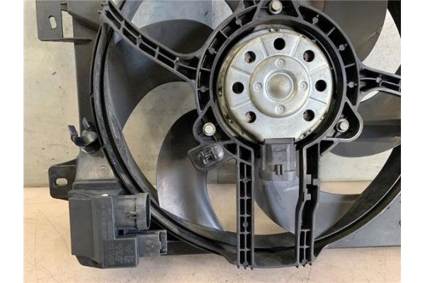 Recambio de electroventilador para citroen c2 1.4 hdi referencia OEM IAM 9653804080  